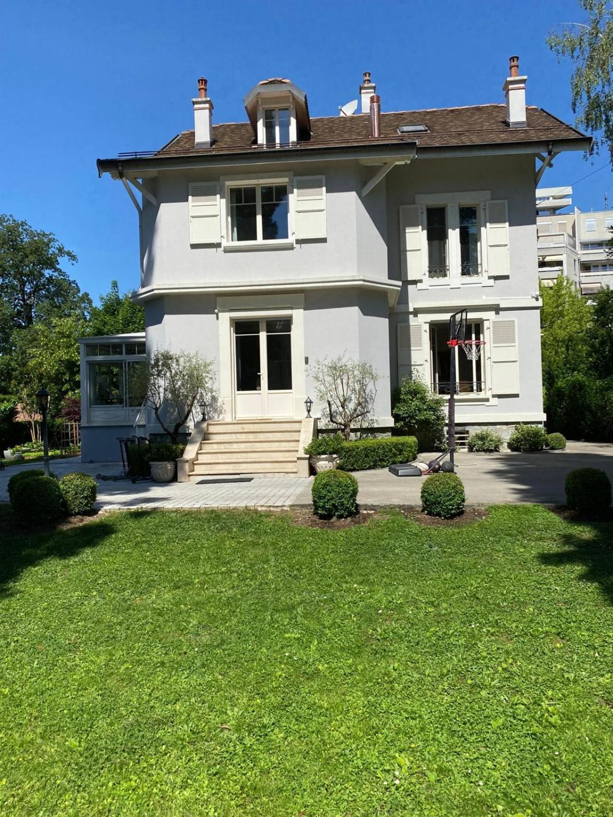 Montblanc Duplex Avec Jacuzzi Apartment